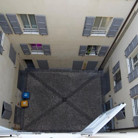 Ferienwohnung Casa Viola, Deliziosa Mansarda In Centro Storico Modena Exterior foto