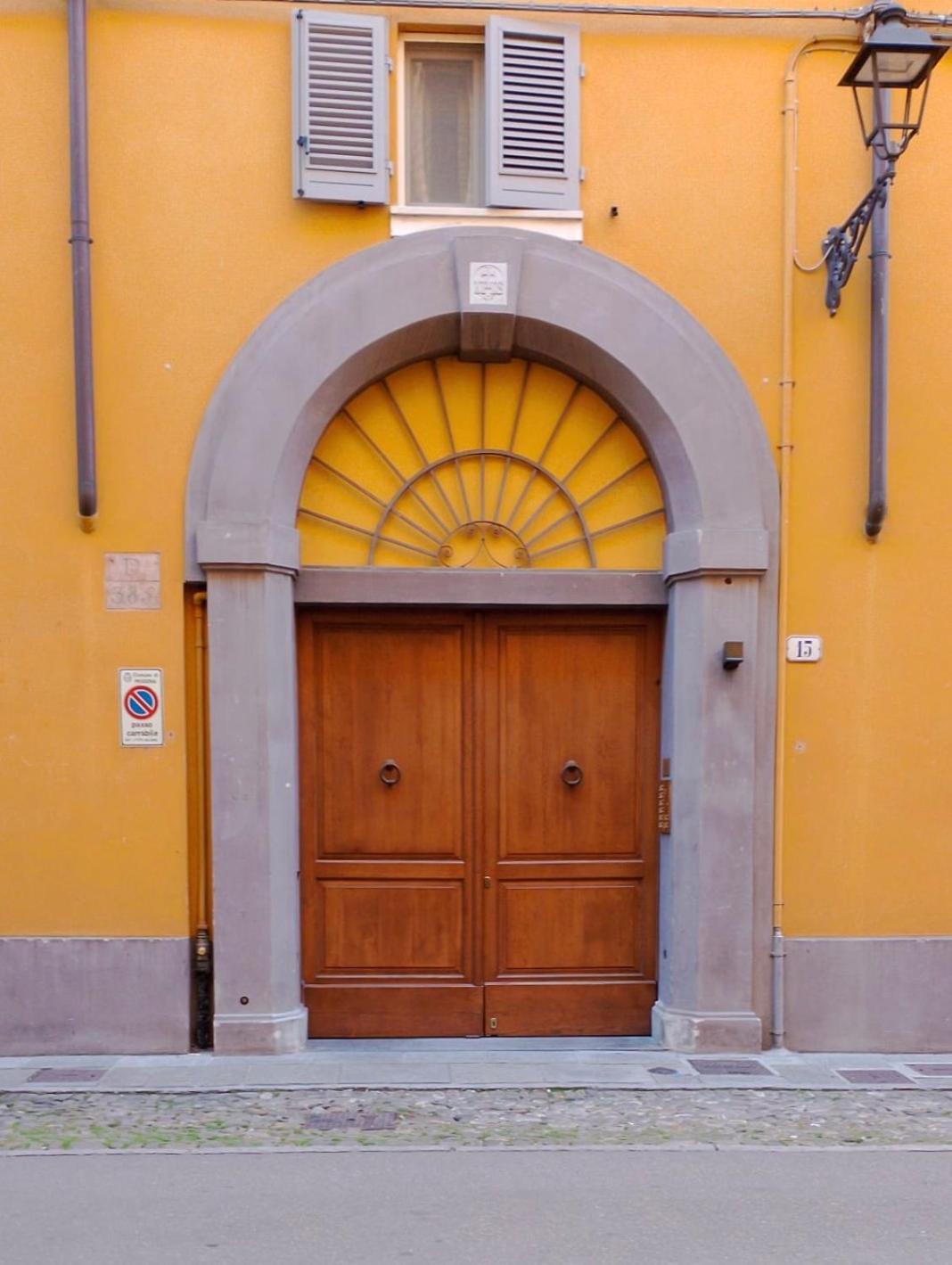 Ferienwohnung Casa Viola, Deliziosa Mansarda In Centro Storico Modena Exterior foto
