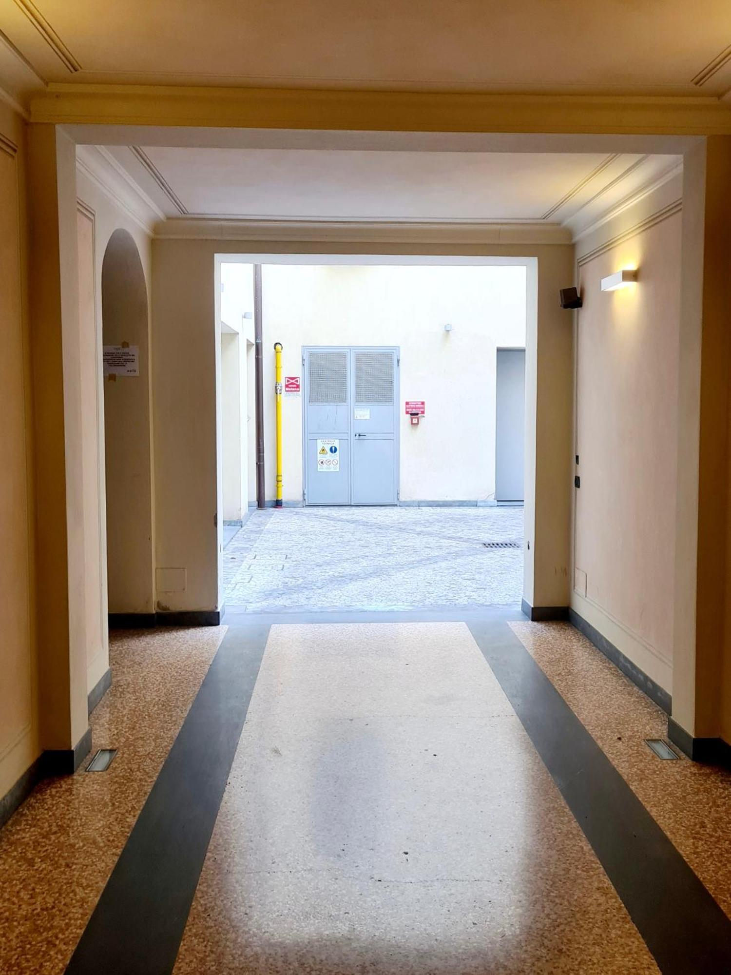 Ferienwohnung Casa Viola, Deliziosa Mansarda In Centro Storico Modena Exterior foto